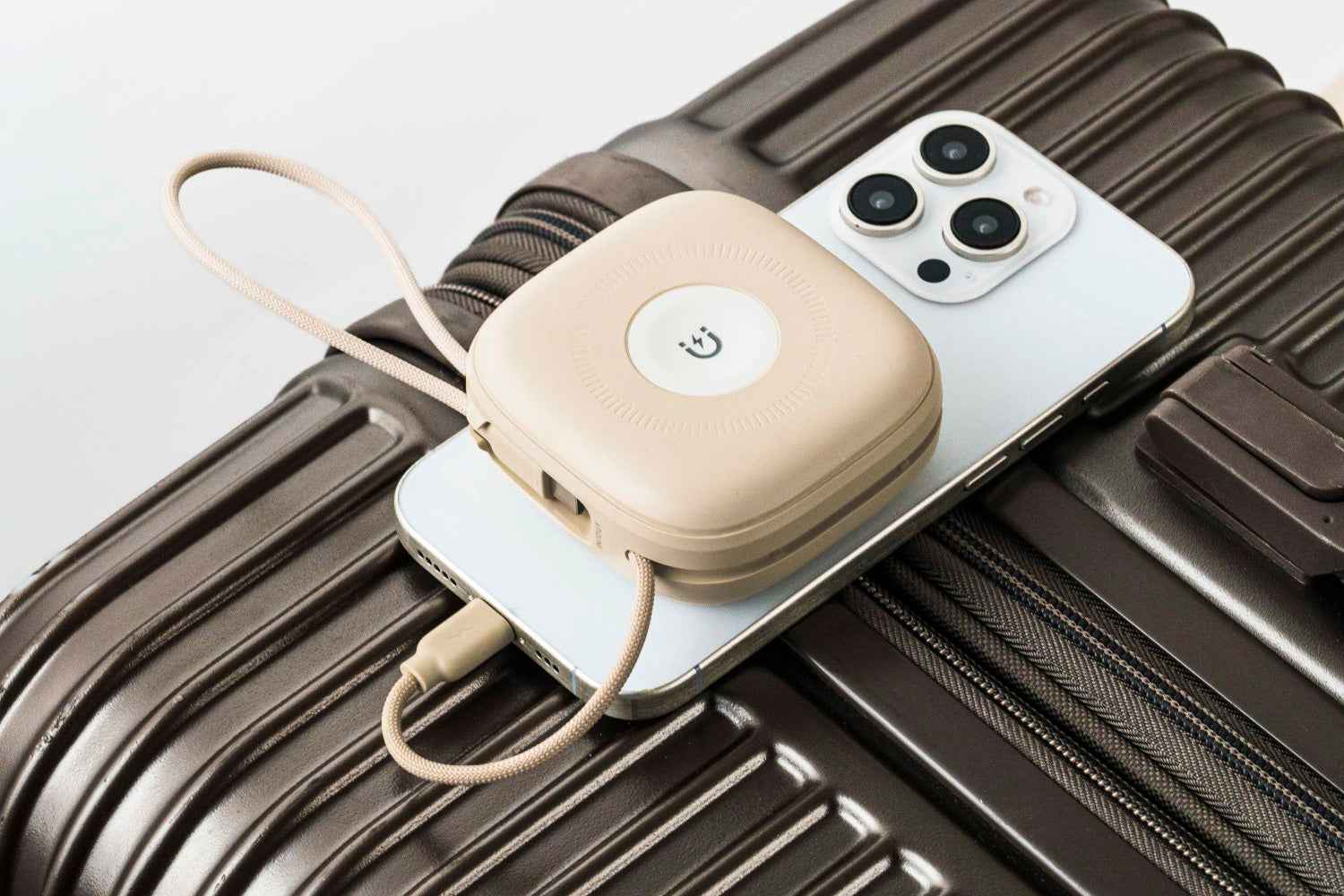 不想被沒收就這樣包你的行動電源|亞瑟3C生活 - 亞瑟3C生活