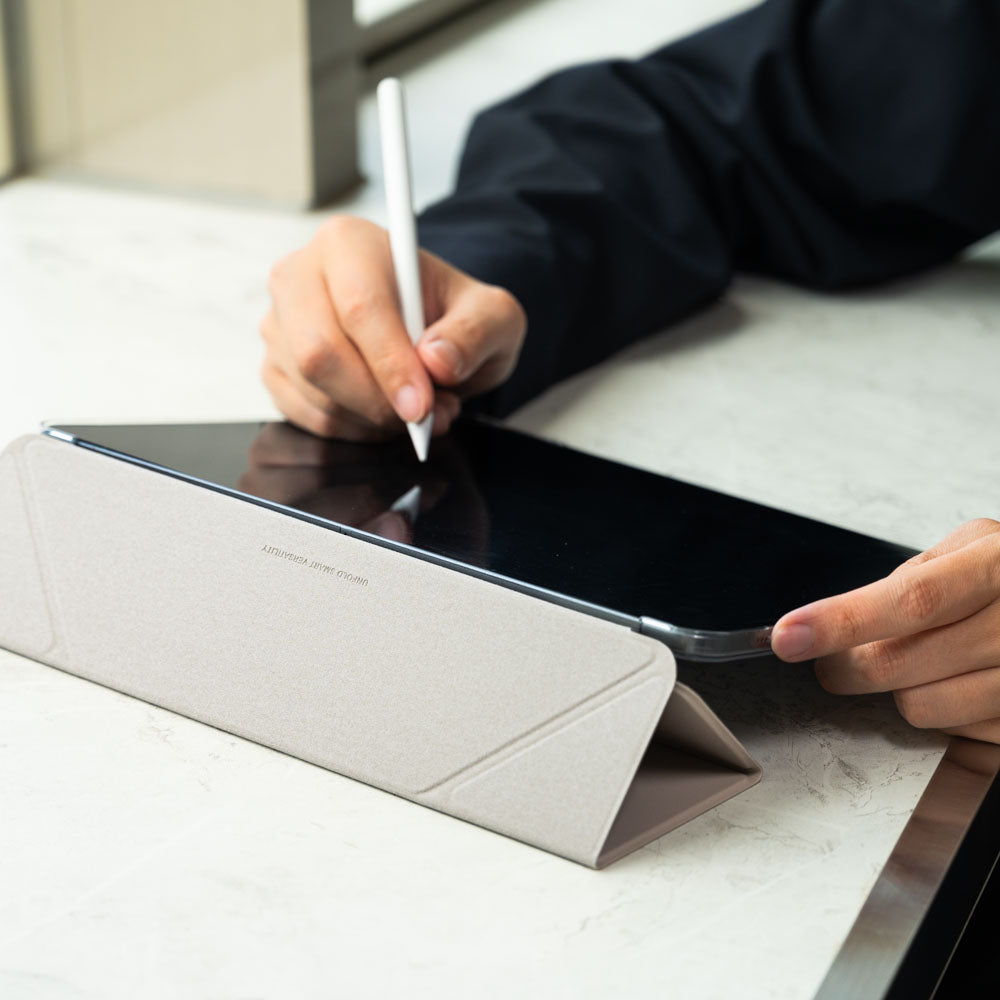 盒損福利品 - Camden Click 磁吸設計帶筆槽多功能極簡透明保護套 iPad Air 13吋 (M3 2025 /M2 2024共用)