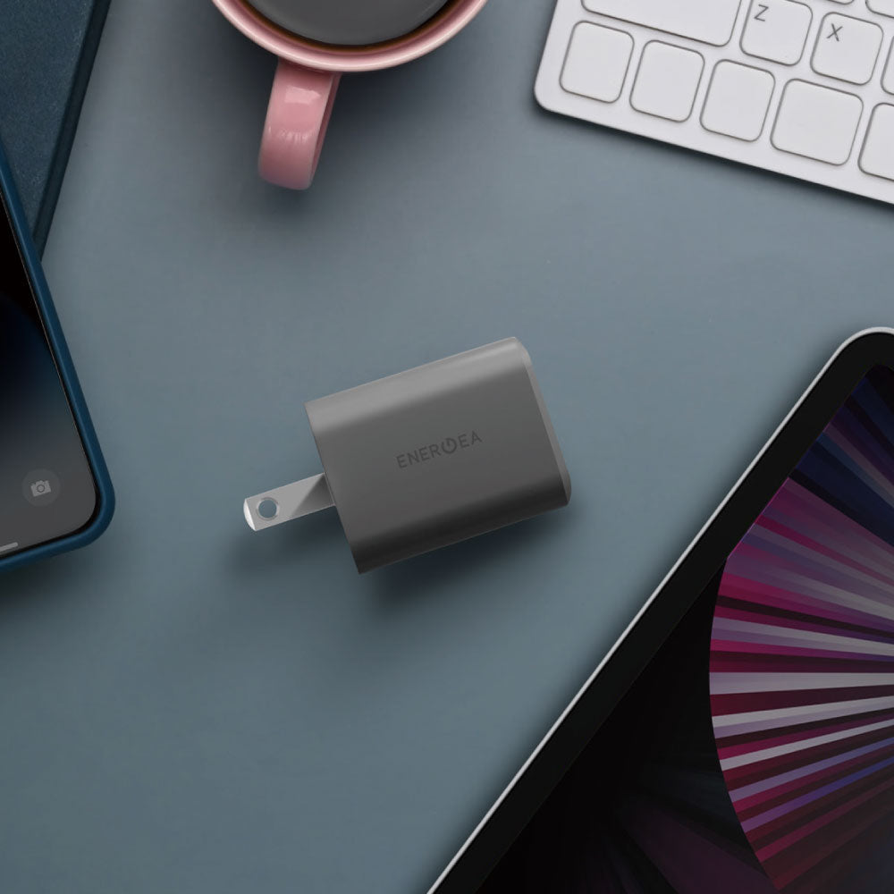 Ampcharge 20W GaN 雙孔快充電源供應器 PD快充 + QC3.0 充電頭