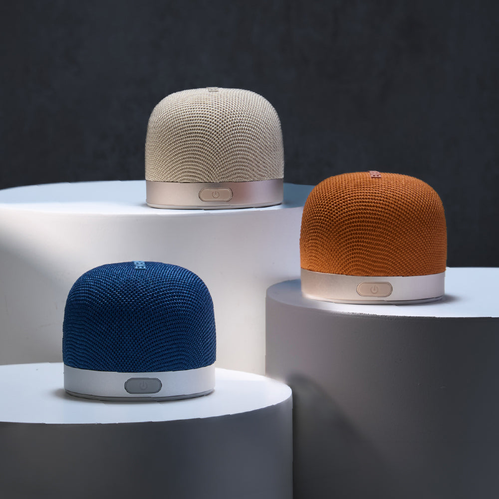 ENERGEA 新加坡 MagAudio Go Plus 磁吸無線充電座隨身音箱 (附繩帶)