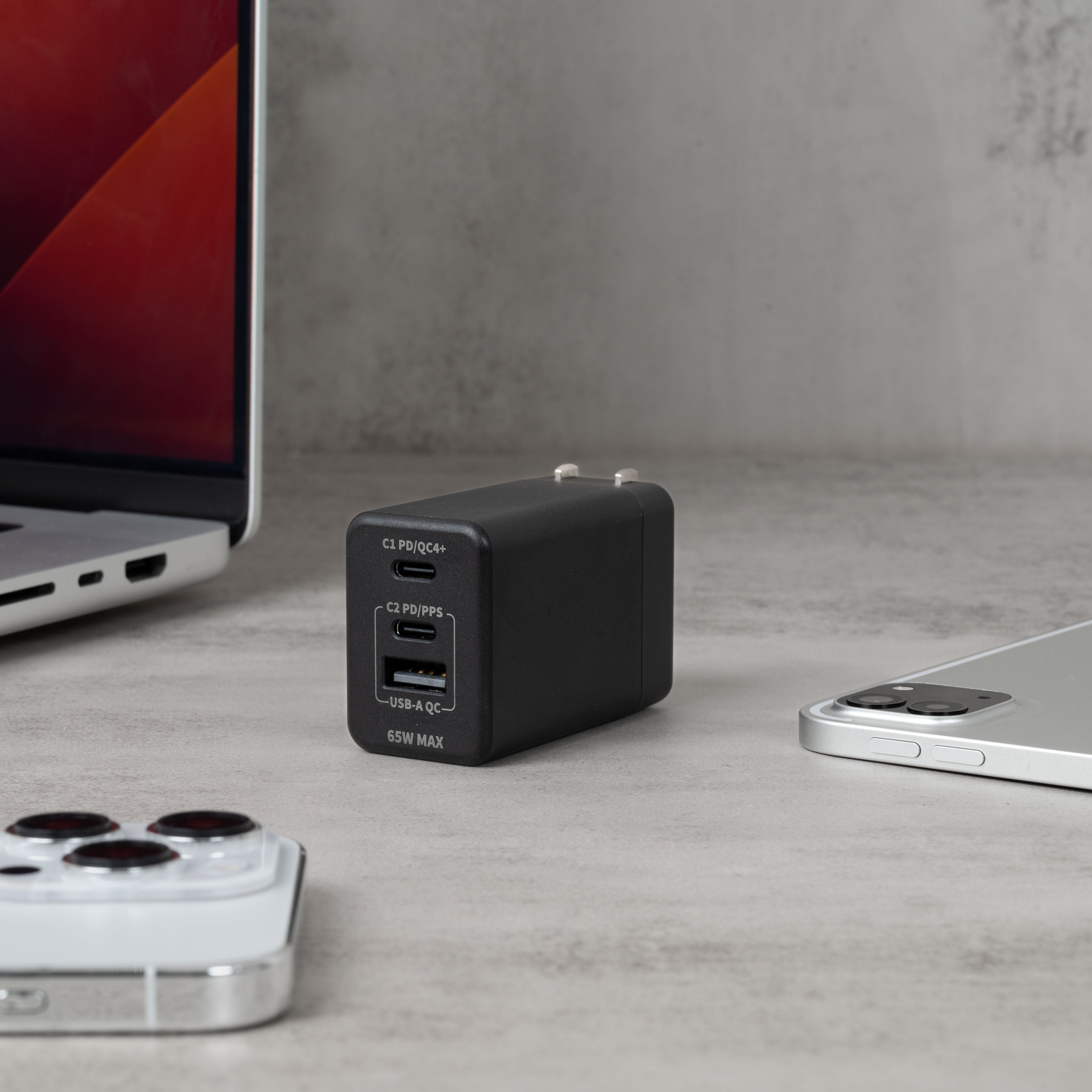65W GaN氮化鎵超快速充電器