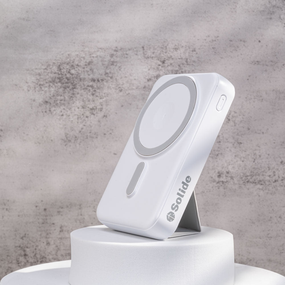 Pluto 冥王星 10000mAh 22.5W 三合一磁吸行動電源