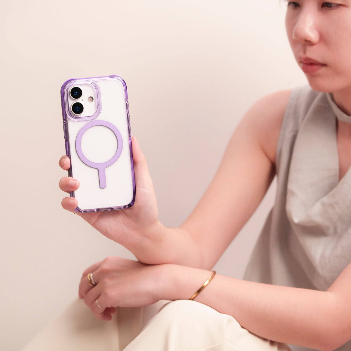 Combat Magclick 四角強化軍規磁吸防摔三料保護殼 iPhone 17 系列