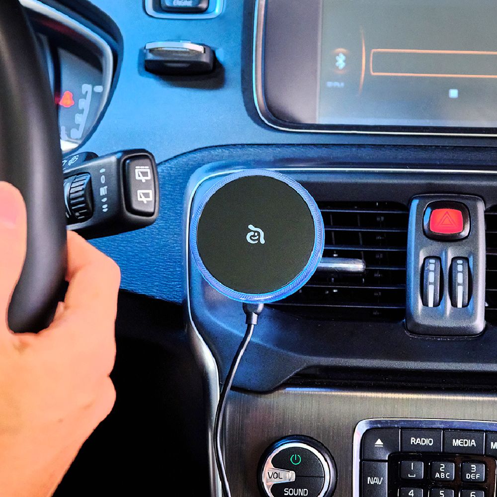 ADAM 亞果元素 OMNIA CX1 LED 炫光藍車用磁吸充電器 ｜亞瑟3C生活