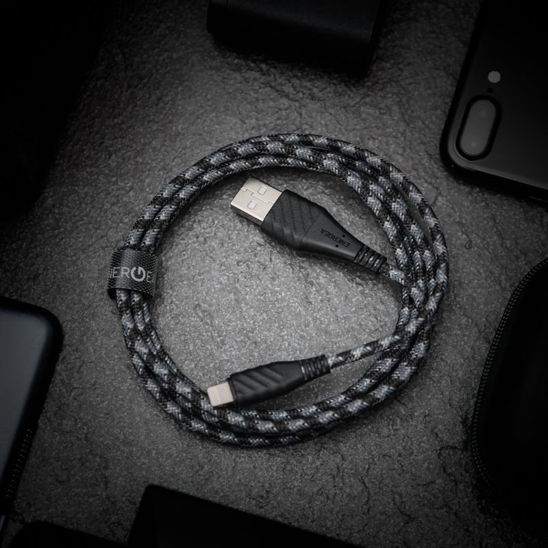 NyloXtreme 編織耐彎折快速充電線 Lightning to USB-A 1.5M